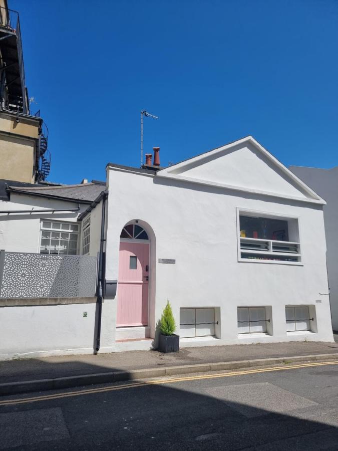 Quirky Seaside Family Cottage Walk To The Waves! Hove Exterior foto